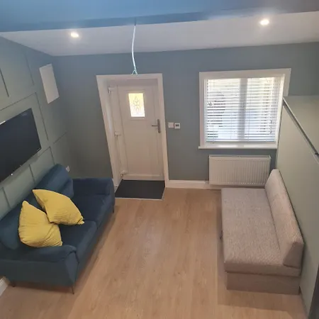 Glending Apartment * Blessington
